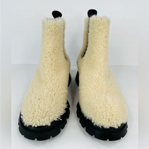 ALEXANDER MCQUEEN Shearling Wander Chelsea Platform Combat Boots 39.5 9.5 w/box - Picture 9 of 11